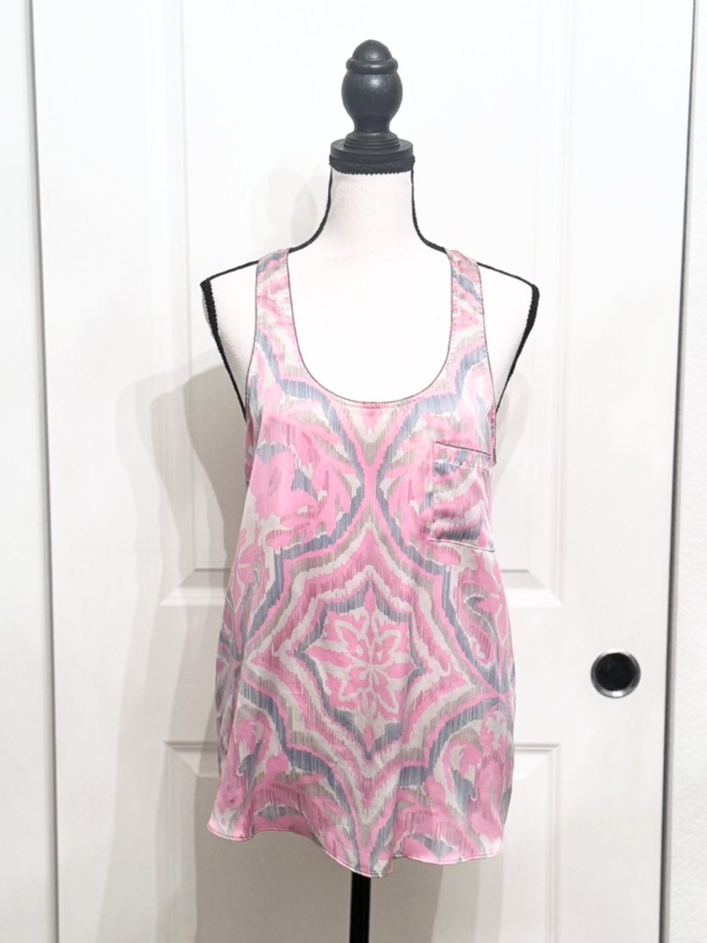 Collective Concepts Pink Gray Racerback Pocket Tank Top, Size Small